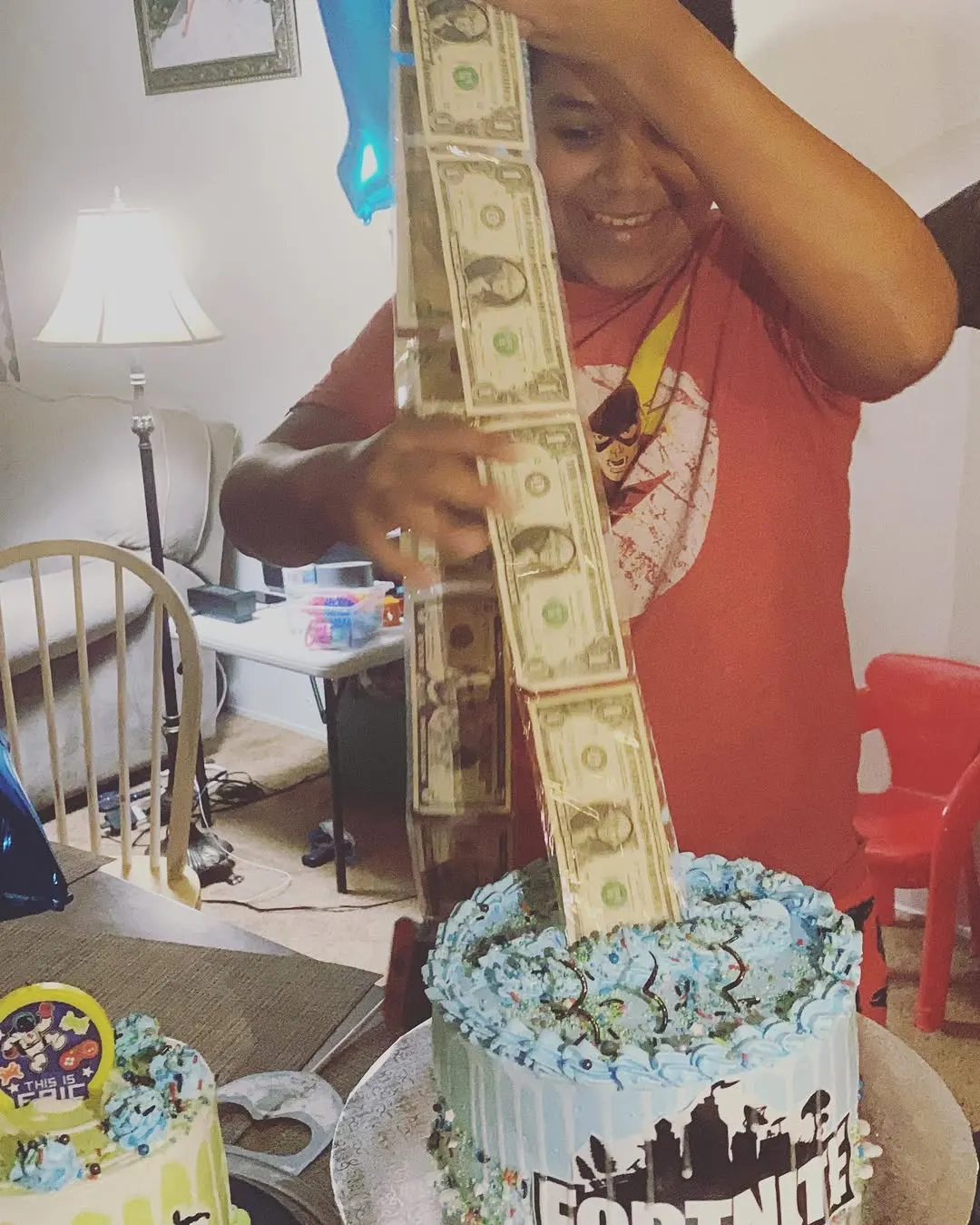 Fortnite Money Pull Birthday Cake